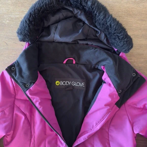 Body Glove Women's‎ Magenta Snow Ski Jacket w/Fur Lined Detachable Hood-Size Lge - Picture 4 of 16